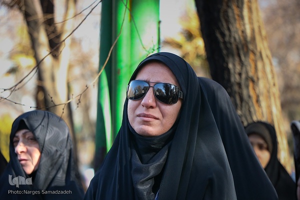 آیین تشییع پیکر آیت‌الله مستجابی در اصفهان