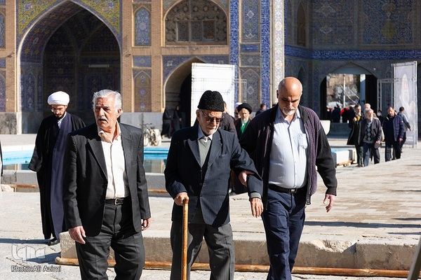 مراسم ترحیم آیت‌الله مستجابی در اصفهان