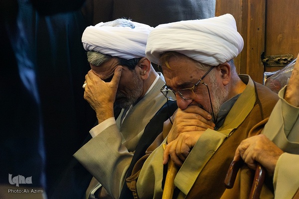 مراسم ترحیم آیت‌الله مستجابی در اصفهان