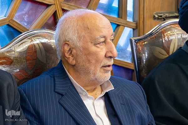 مراسم ترحیم آیت‌الله مستجابی در اصفهان