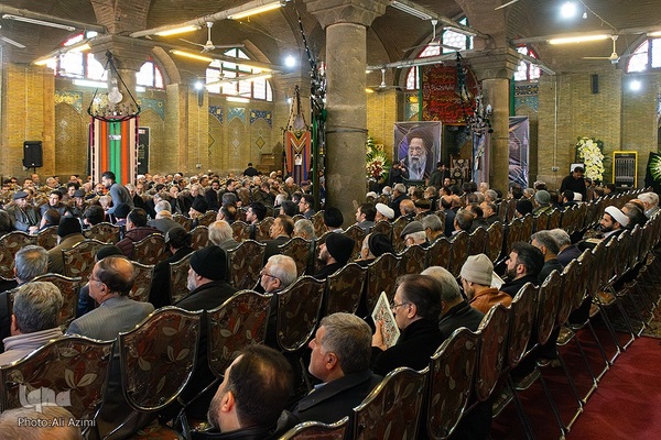 مراسم ترحیم آیت‌الله مستجابی در اصفهان