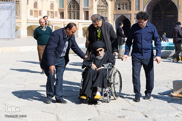 مراسم ترحیم آیت‌الله مستجابی در اصفهان