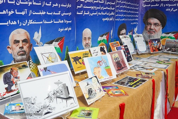 حال و هوای روز دوم بیستمین نمایشگاه قرآن اصفهان