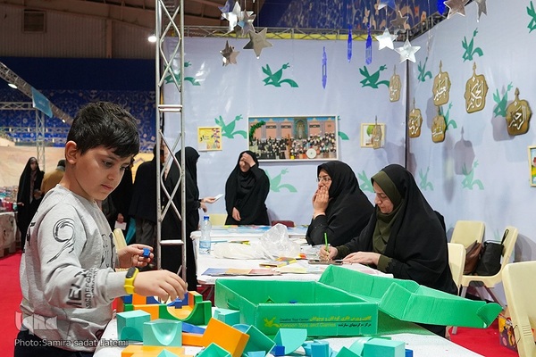 حال و هوای روز دوم بیستمین نمایشگاه قرآن اصفهان