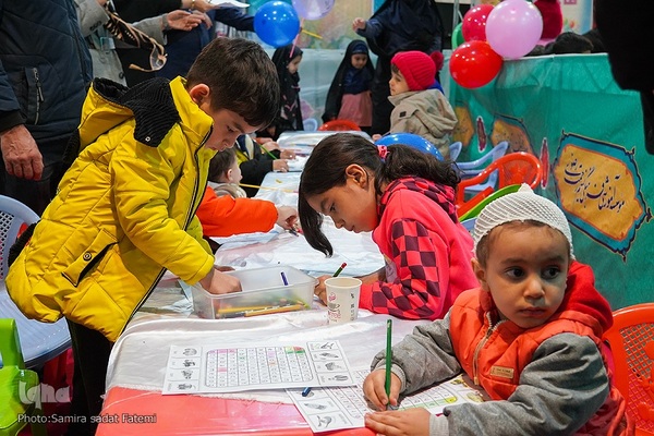 حال و هوای روز دوم بیستمین نمایشگاه قرآن اصفهان