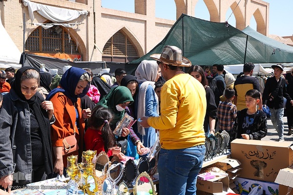 بازار اصفهان در آستانه عید نوروز