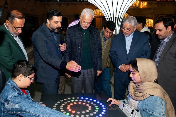 آیین رونمایی از نخستین بازی‌کده نور کشور در اصفهان