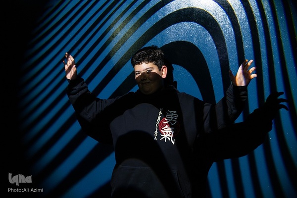 آیین رونمایی از نخستین بازی‌کده نور کشور در اصفهان