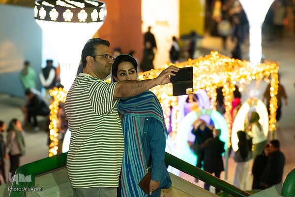 آیین رونمایی از نخستین بازی‌کده نور کشور در اصفهان