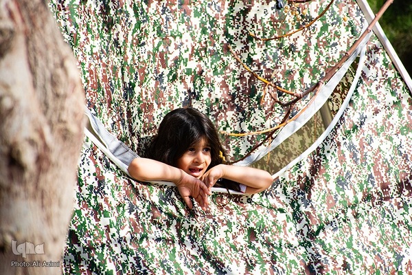 میزبانی باغ فدک اصفهان از مسافران نوروزی