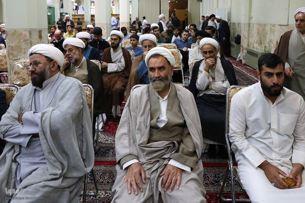 تجمع طلاب و روحانیون اصفهانی در محکومیت جنایات رژیم صهیونیستی