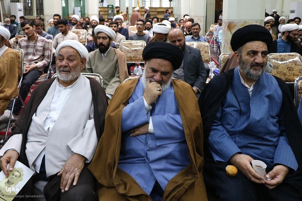 تجمع طلاب و روحانیون اصفهانی در محکومیت جنایات رژیم صهیونیستی