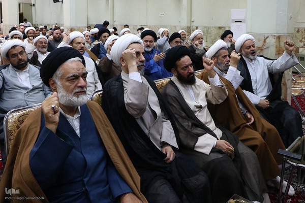 تجمع طلاب و روحانیون اصفهانی در محکومیت جنایات رژیم صهیونیستی