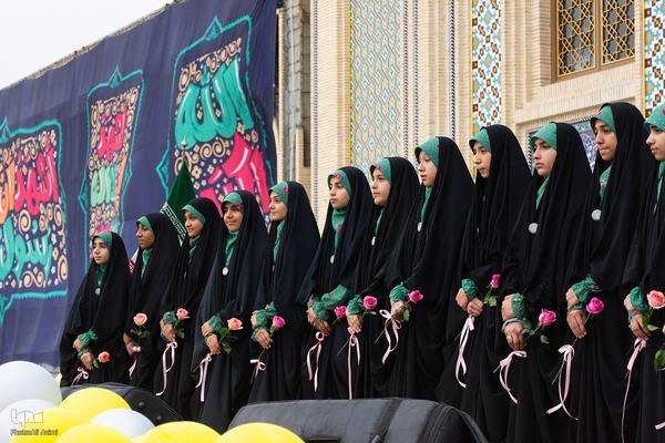 جشن روز دختر در حرم حضرت زینب خواهر امام رضا (ع)