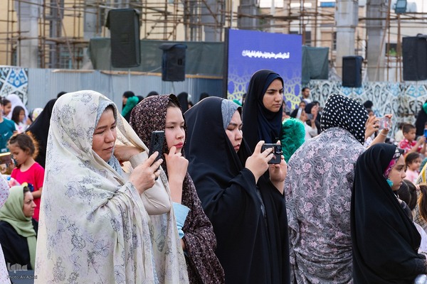 جشن روز دختر در حرم حضرت زینب خواهر امام رضا (ع)