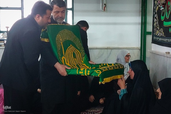 میزبانی نایین از کاروان «زیر سایه خورشید»