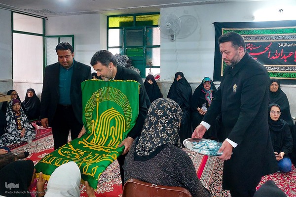 میزبانی نایین از کاروان «زیر سایه خورشید»