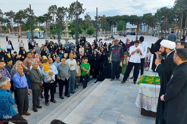 میزبانی نایین از کاروان «زیر سایه خورشید»