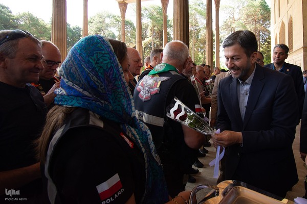 آیین استقبال از موتورسواران لهستانی در اصفهان