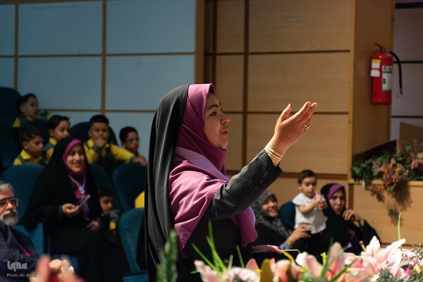 جشن پایان دوره پیش دبستانی‌های ثامن الائمه(ع) اصفهان