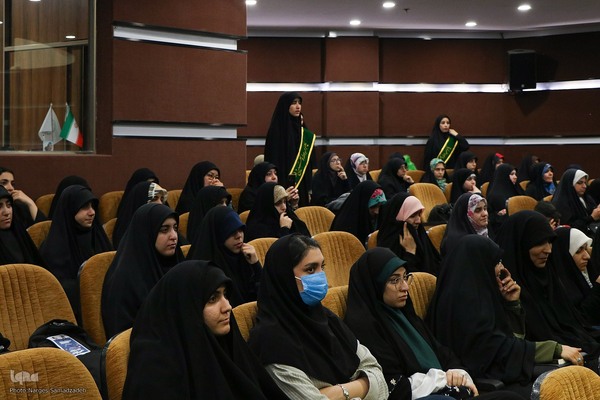 آیین بزرگداشت شهدای خدمت در دانشگاه اصفهان