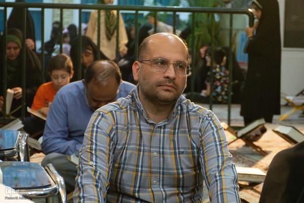 محفل انس با قرآن به یاد شهدای خدمت در اصفهان