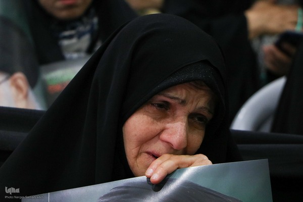 اجتماع بانوان اصفهانی به یاد شهدای خدمت