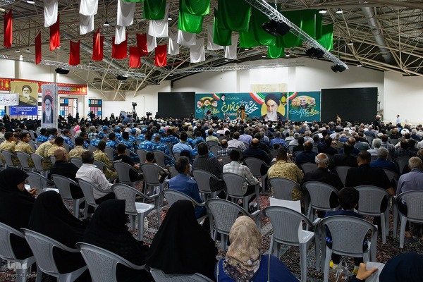 آیین گرامیداشت سی‌وششمین سالگرد ارتحال امام خمینی (ره) در اصفهان