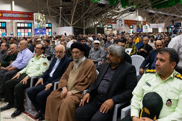 آیین گرامیداشت سی‌وششمین سالگرد ارتحال امام خمینی (ره) در اصفهان