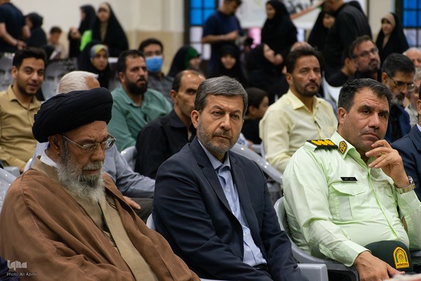 آیین گرامیداشت سی‌وششمین سالگرد ارتحال امام خمینی (ره) در اصفهان