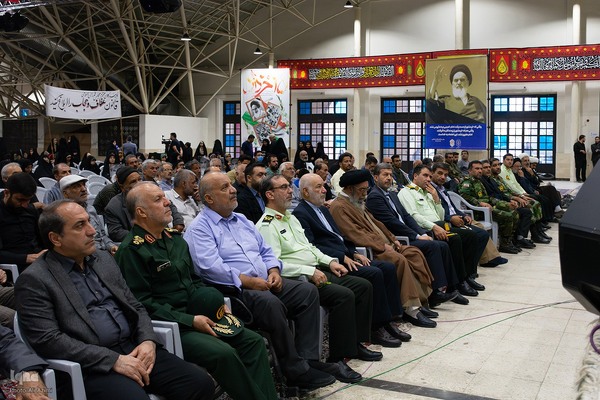 آیین گرامیداشت سی‌وششمین سالگرد ارتحال امام خمینی (ره) در اصفهان