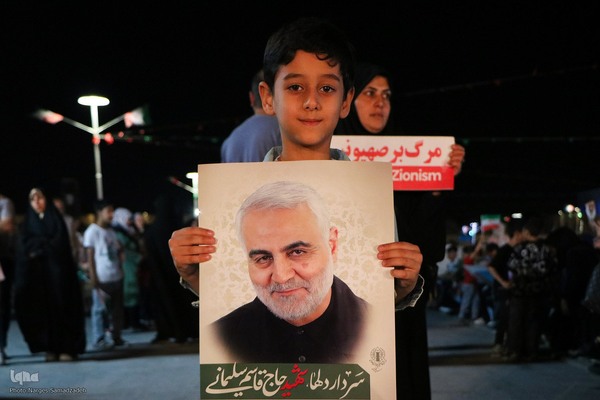 خروش مردم اصفهان در حمایت از انتقام ملی از رژیم صهیونیستی