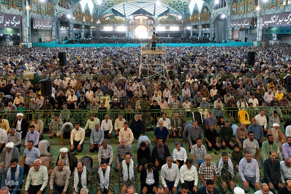 خروش مردم اصفهان در جمعه «خشم و نصر»