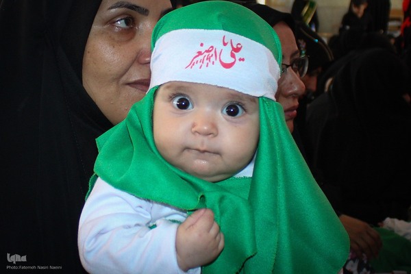مراسم شیرخوارگان حسینی در نایین