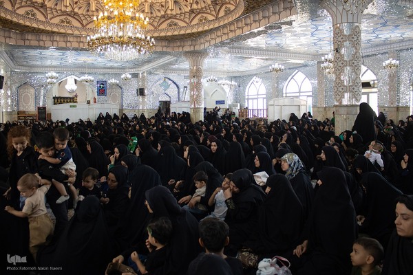 مراسم شیرخوارگان حسینی در نایین