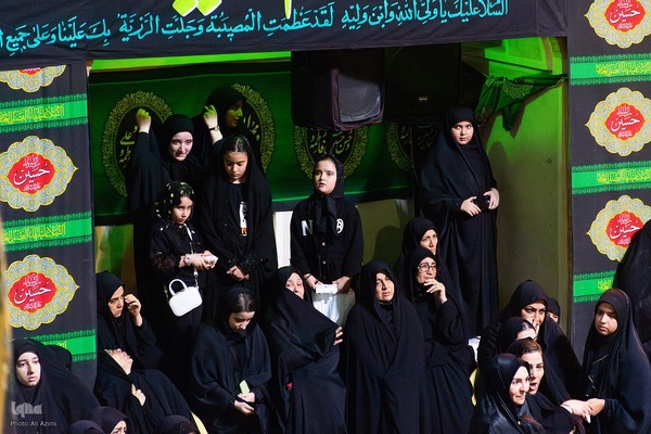 آیین ۳۰۰ ساله نخل‌گردانی در زواره اردستان