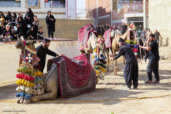مراسم خیمه‌سوزان و مقتل‌خوانی در خمینی‌شهر اصفهان