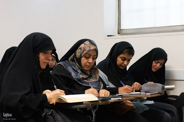 دوره تربیت مربی قرآنی کودک و نوجوان در جهاددانشگاهی اصفهان