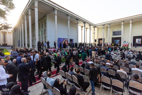 بدرقه پیکر استاد فرشچیان به خانه ابدی(۱)