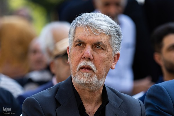 بدرقه پیکر استاد فرشچیان به خانه ابدی(۱)