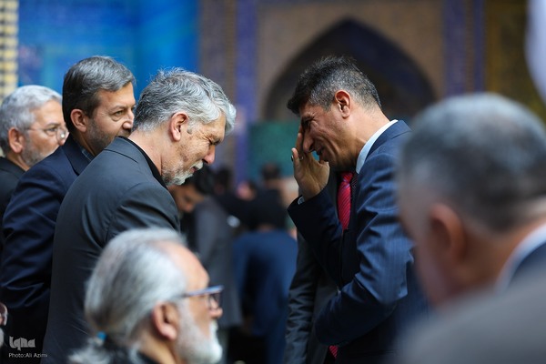 آیین بزرگداشت استاد فرشچیان در اصفهان