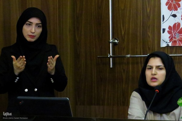 رونمایی از پوستر هشتمین جشنواره ملی رسانه‌ای معلولان در اصفهان