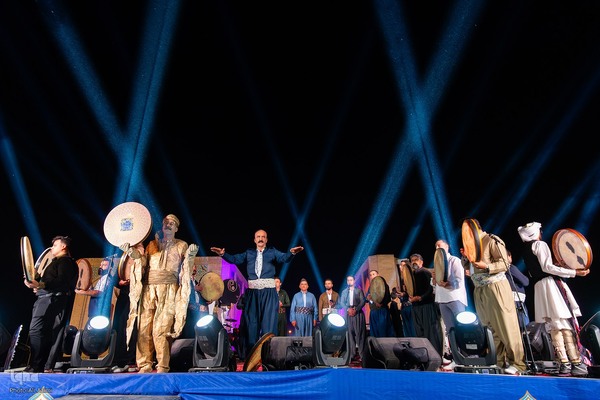 ویژه‌برنامه «امت ماه» در اصفهان