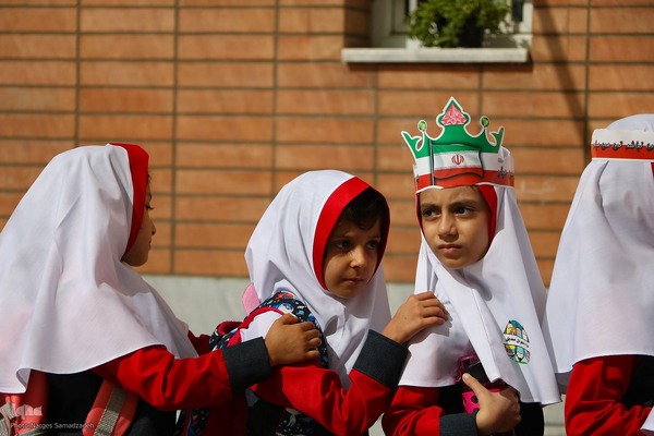 آیین بازگشایی مدارس در اصفهان