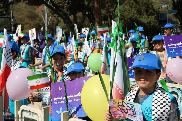 افتتاحیه معنوی سی‌وهفتمین جشنواره فیلم کودک در اصفهان
