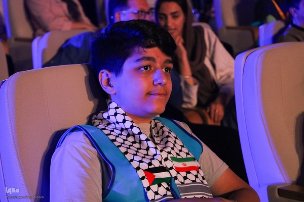 افتتاحیه سی‌وهفتمین جشنواره بین‌المللی فیلم‌های کودکان و نوجوانان در اصفهان