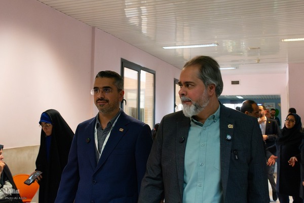 ویژه برنامه «لبخند فرشته‌ها» در اصفهان