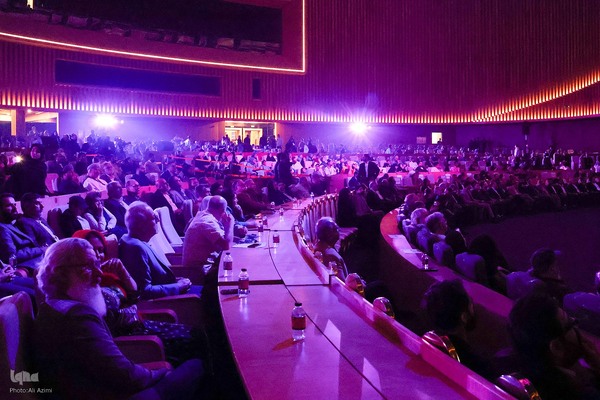 اختتامیه سی‌وهفتمین جشنواره بین‌المللی فیلم‌های کودکان و نوجوانان در اصفهان