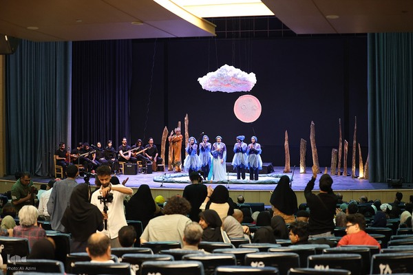 حال‌وهوای دومین جشنواره تئاتر اقتباس در شاهین‌شهر