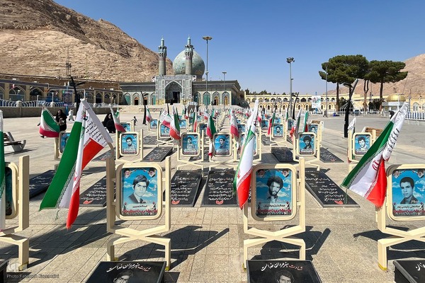 گلزار شهدای شهرضا؛ یادمان جاودانه‌ی ایثار و مقاومت در جوار حرم شاه‌رضا